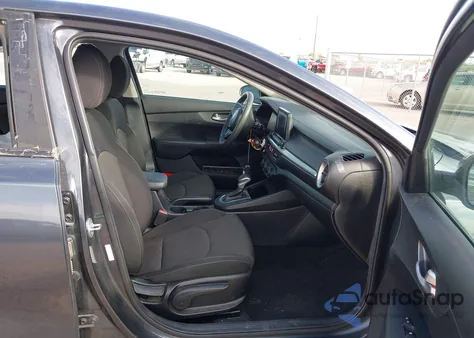 2021 Kia Forte Fe/Lxs из США, поврежденный, VIN 3KPF24AD0ME271991